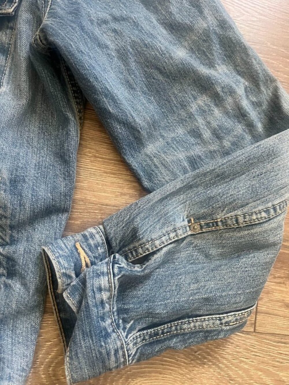 Levi's Blue Front Pocket Denim Jean Jacket Size Medium - Picture 9 of 16